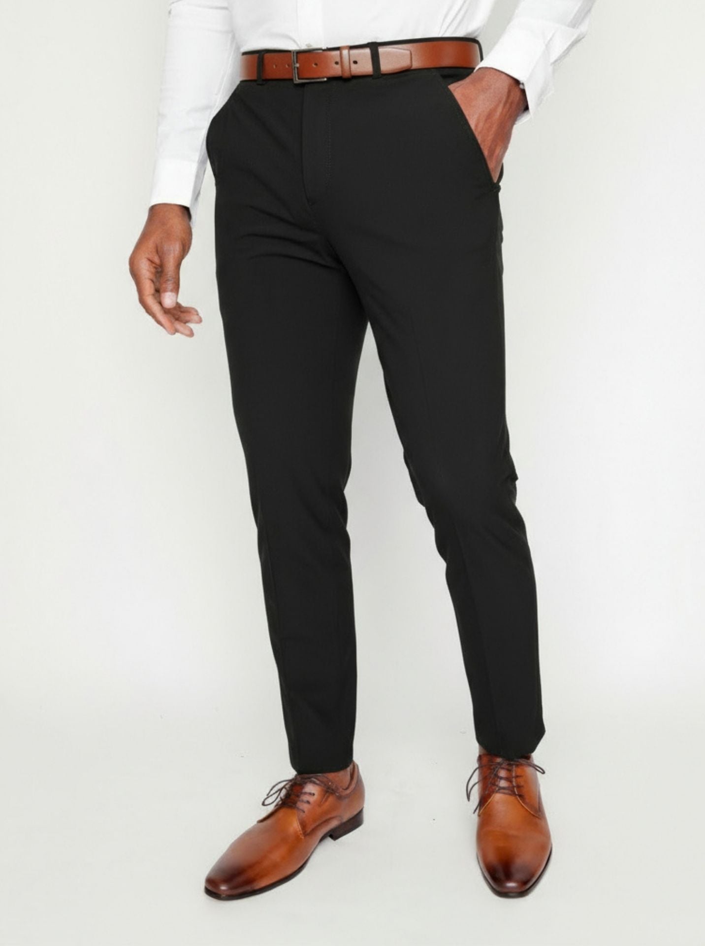 re]solve Tailored Slim Pant: Style and Comfort for Professionals