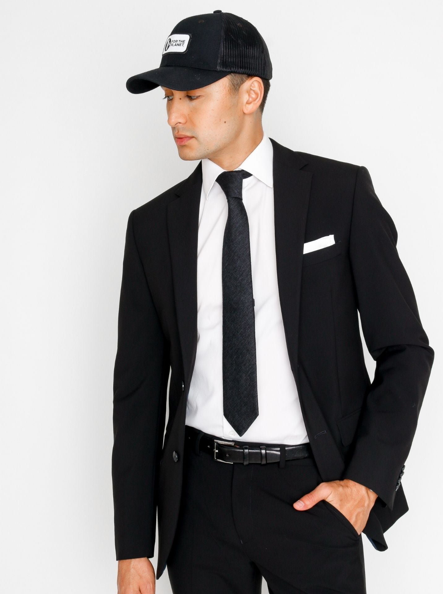 [re]solve Tailored 2-Button Stretch Blazer