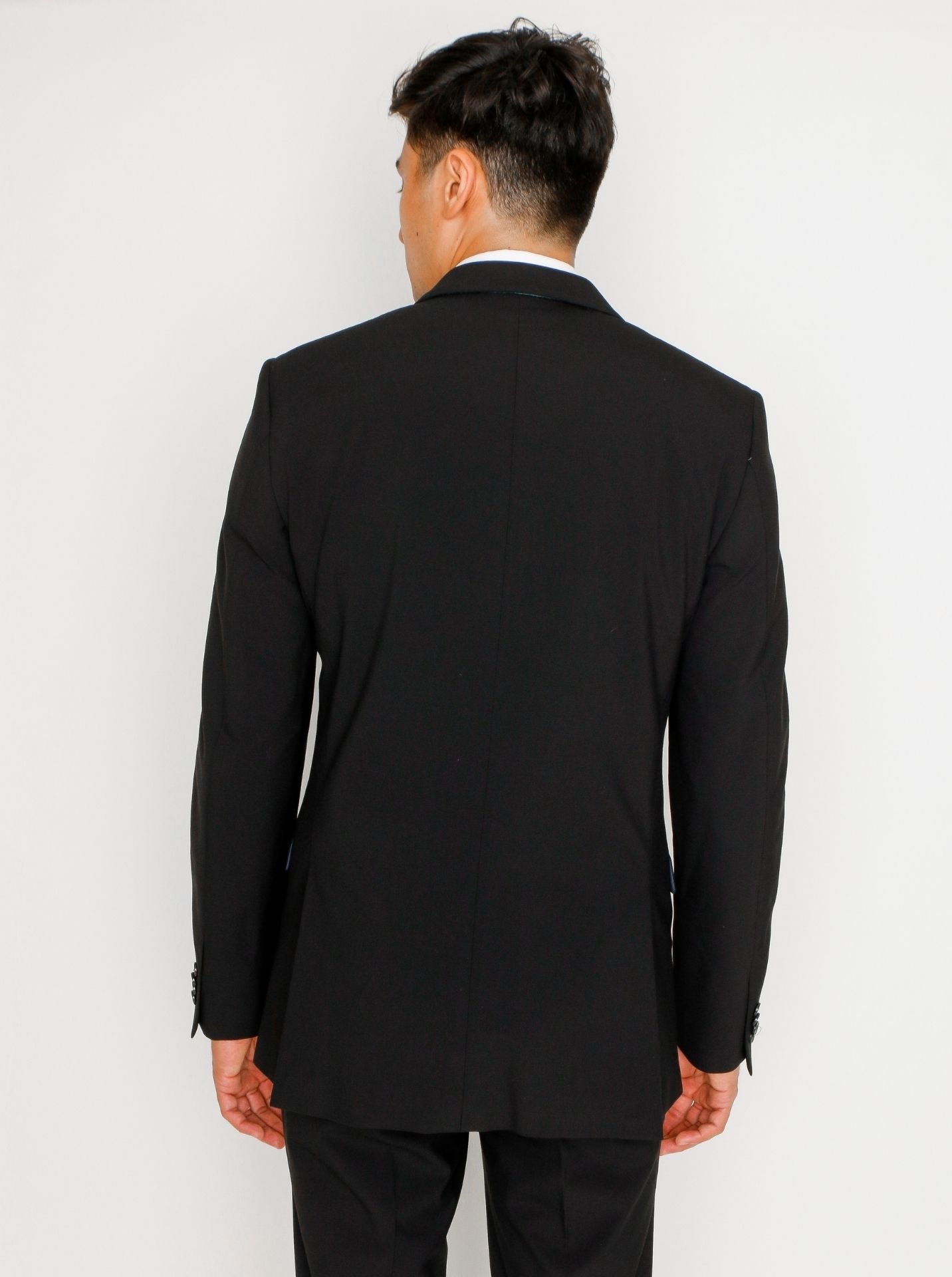 [re]solve Tailored 2-Button Stretch Blazer